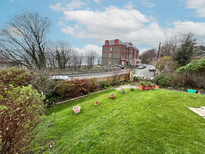 Photo 33- click for photo gallery